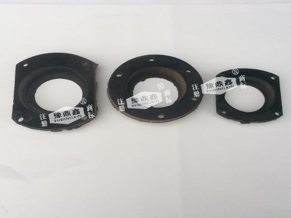 04电动工程自卸车轴承盒图片.JPG